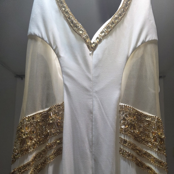 Off White & Gold formal dress - Picture 8 of 8